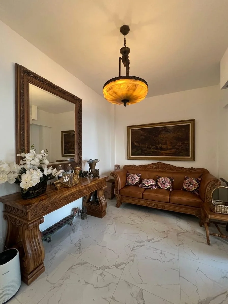 RUMAH CANTIK SIAP HUNI DEKAT KE PONDOK INDAH JAKARTA SELATAN